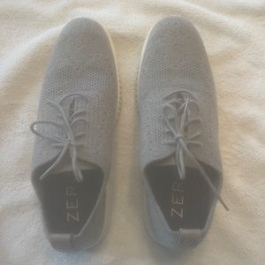 Men’s grey Kenneth Cole shoes